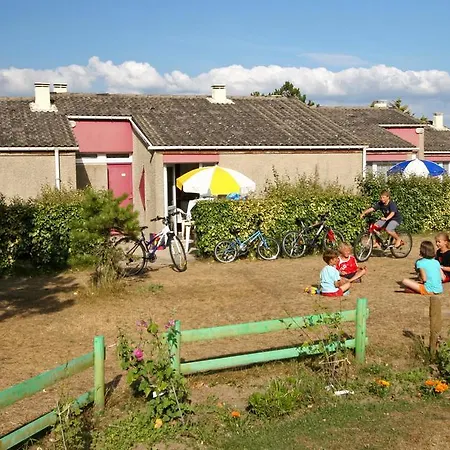 Aldeamento Turístico Vvf Cotentin Iles Anglo-normandes 3*