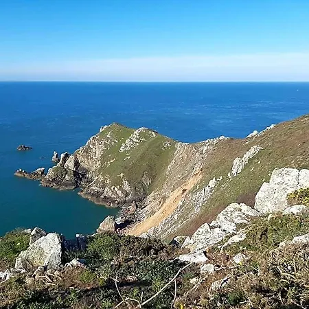Vvf Cotentin Iles Anglo-normandes Aldeamento Turístico Portbail